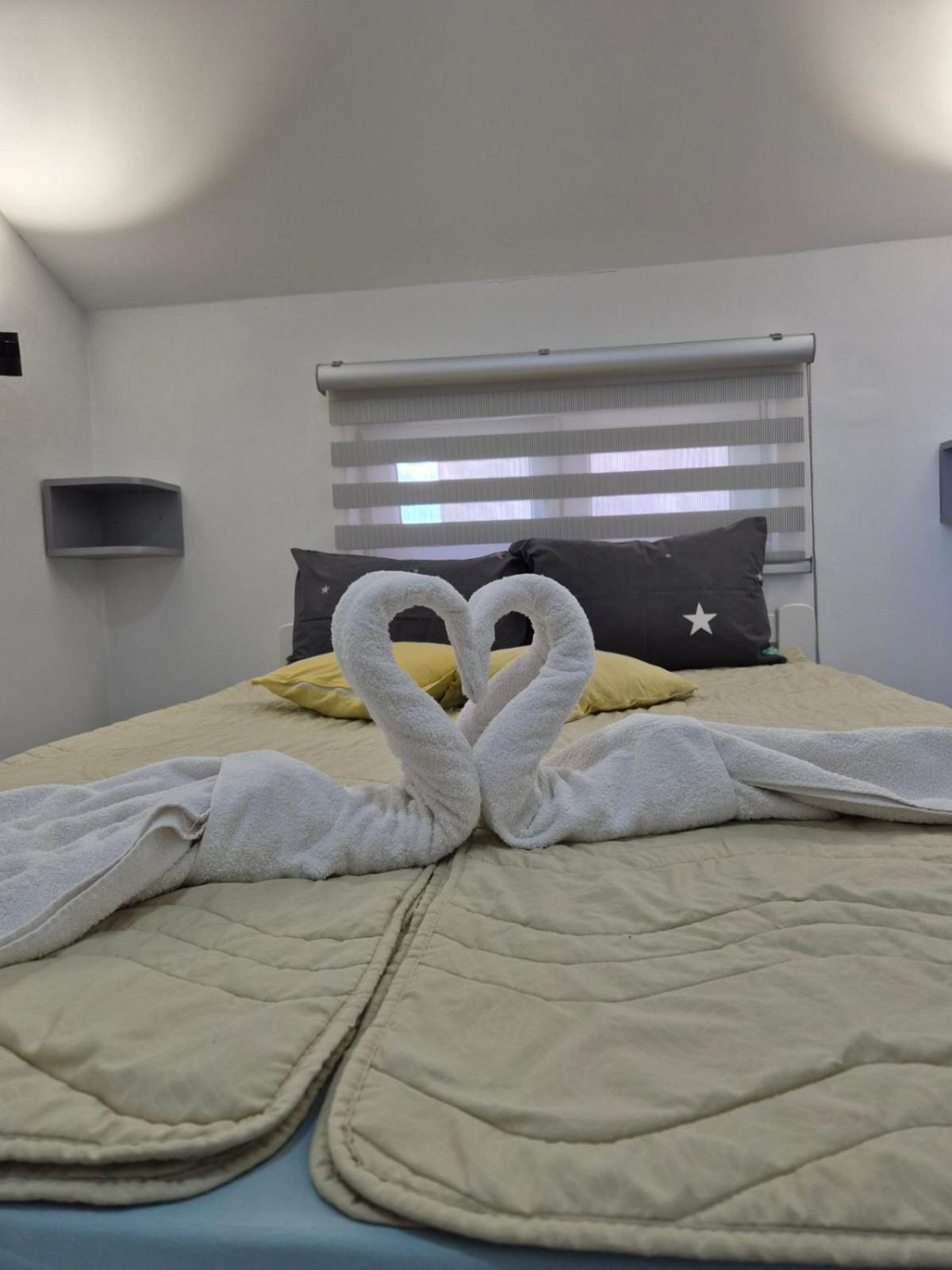 סוקו בניה Apartmani "Roshu" מראה חיצוני תמונה